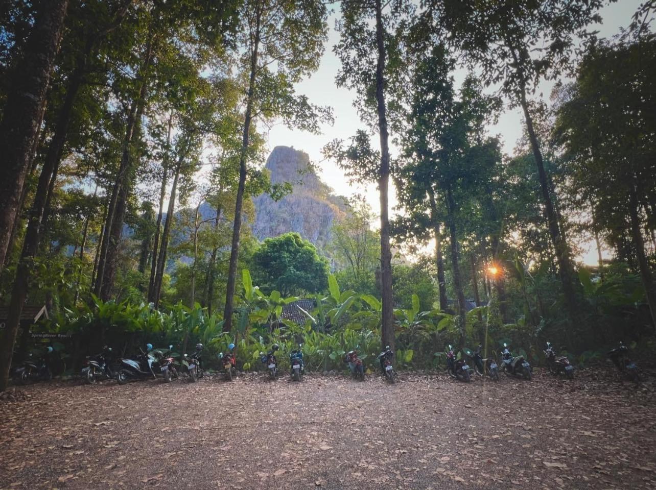 Springriver Resort บ้านออ ภายนอก รูปภาพ